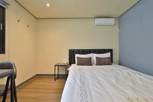 Busan Hadan Bali Motel