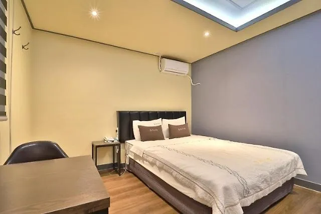 Motel Busan Hadan Bali