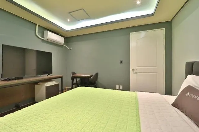Busan Hadan Bali